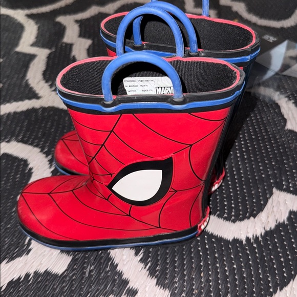 Marvel Red and Black Spider-Man Rain Boots - Picture 3 of 6